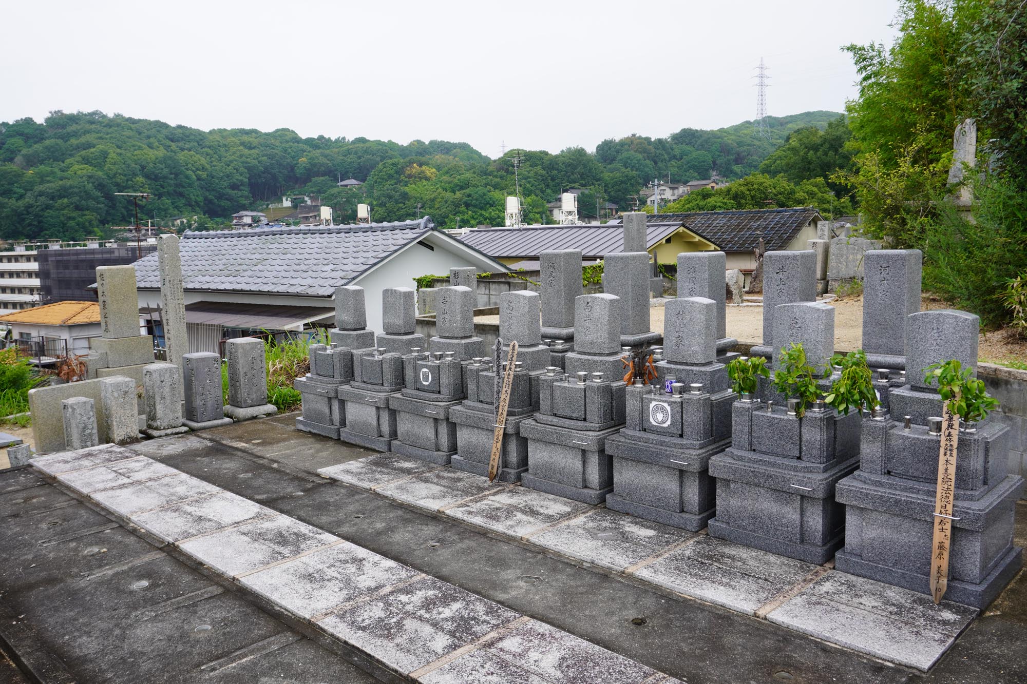 妙林寺裏山都市型霊園